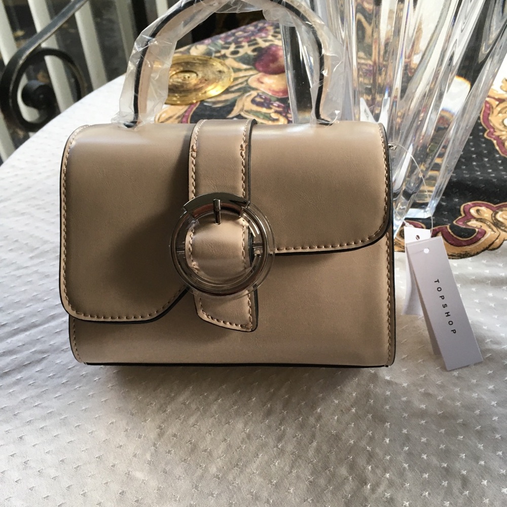 Mini bone bag very classy